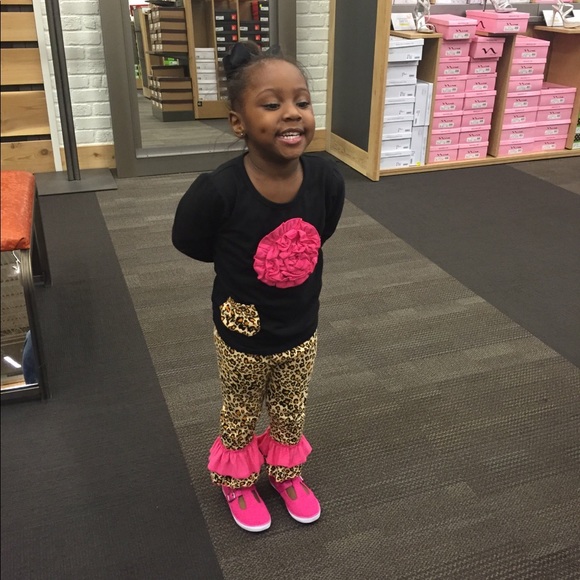 Leopard Print & Fuchsia Matching Set - Picture 2 of 3